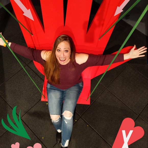 Meet your Posher, Valerie - Picture 2 of 4